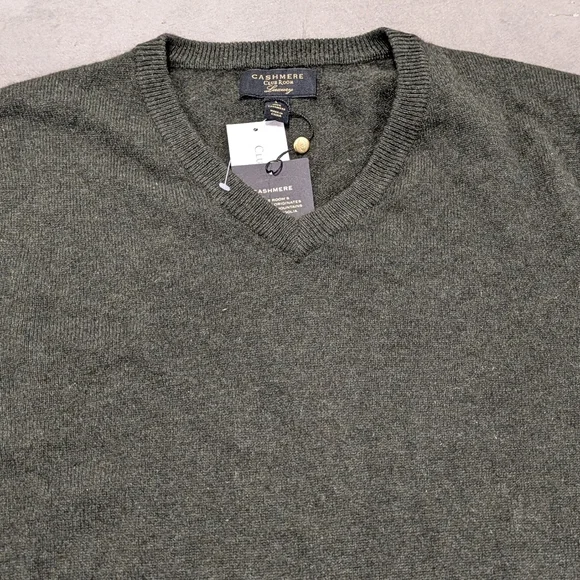 nwt CLUB ROOM cashmere V neck sweater L